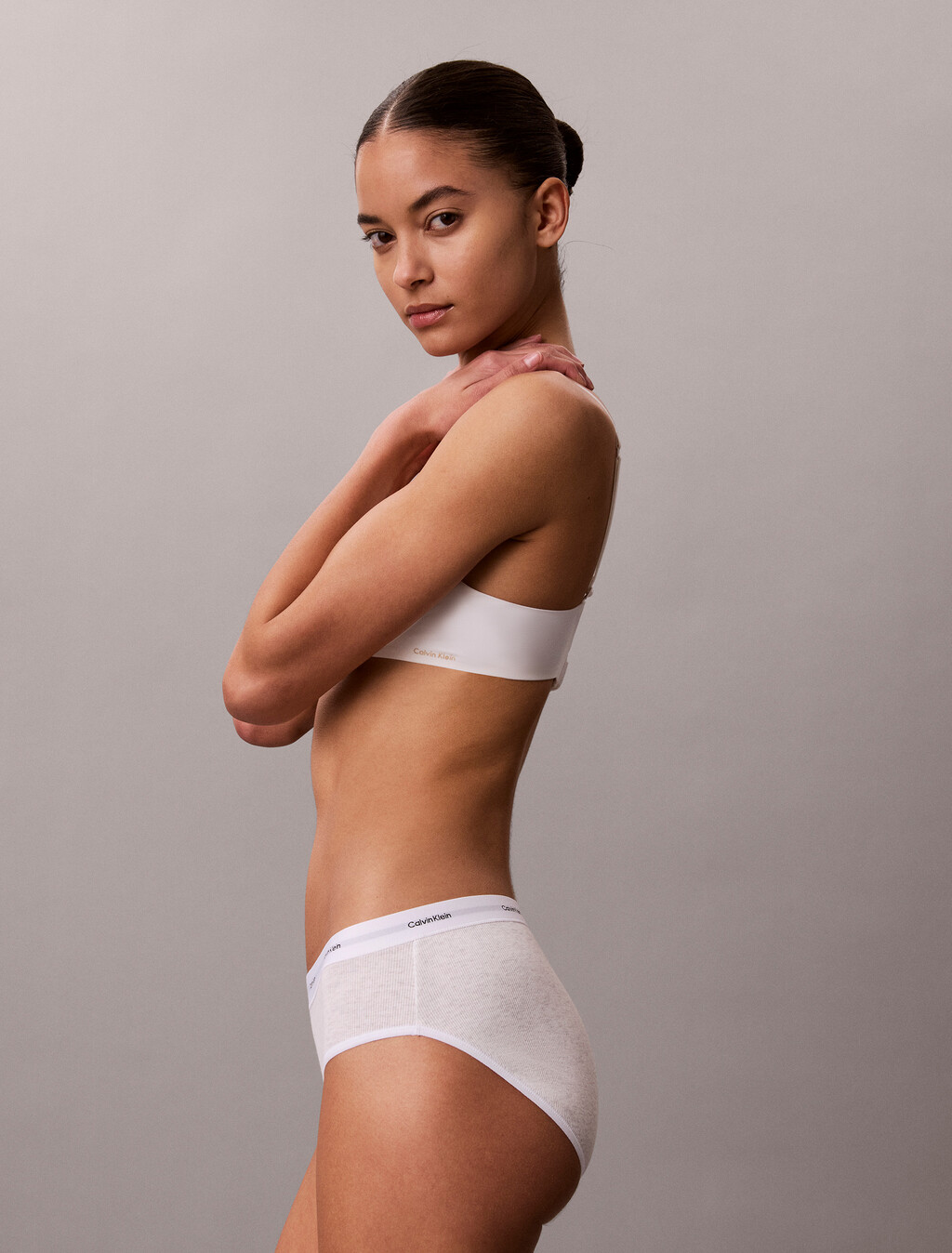 Buy 여성 코튼 스트레치 립 힙스터 in color White