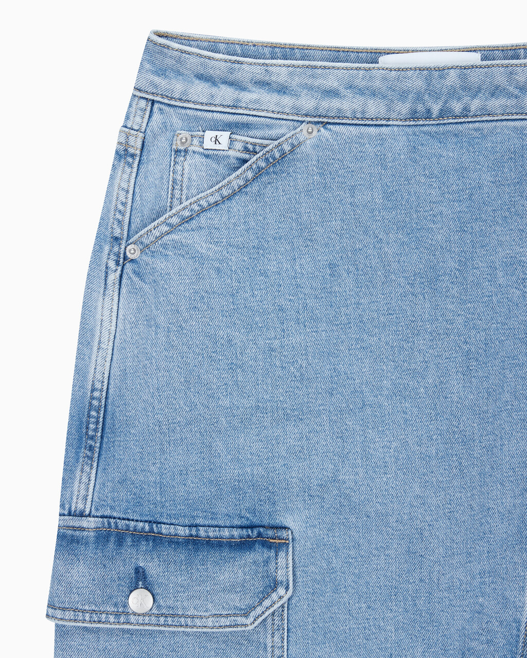 Buy 여성 맥시 데님 랩 스커트 in color 028A CHALKY BLU