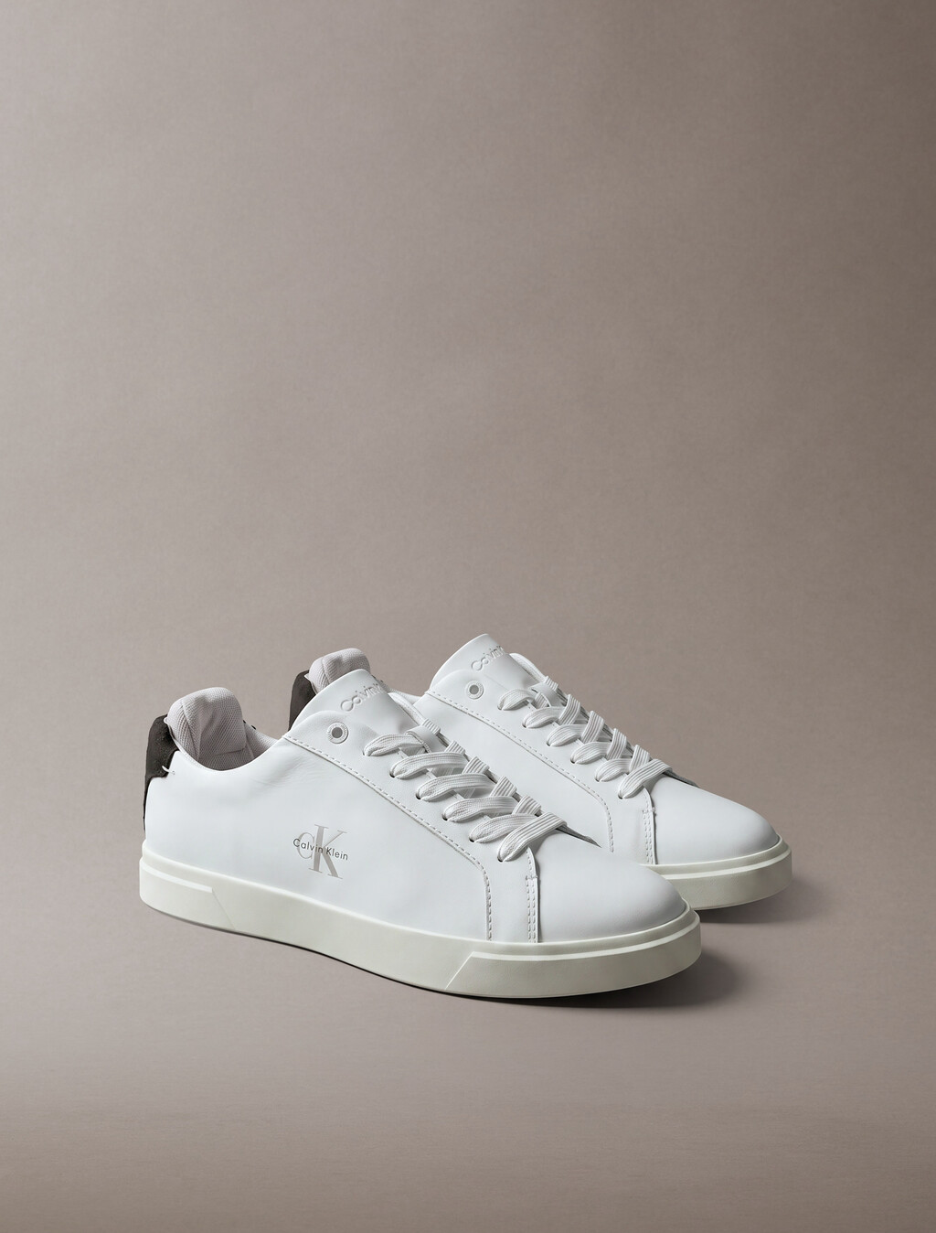Buy 여성 로우 프로파일 컵솔 더블 벨크로 스니커즈 in color Bright White/Fudge/Grey Lilac
