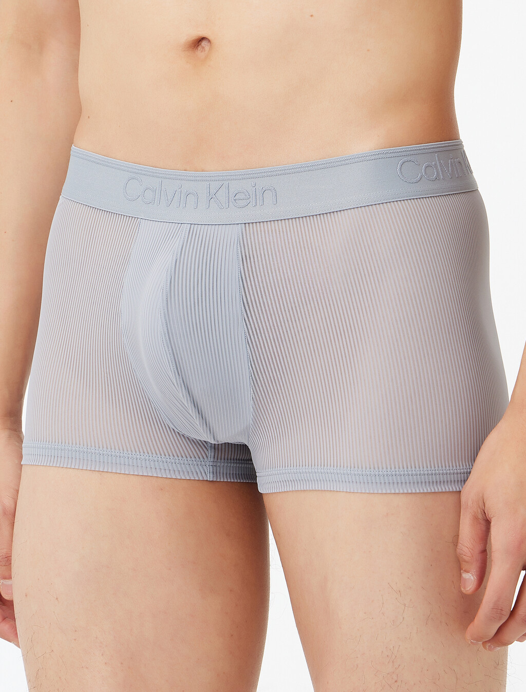 Buy 남성 CK 블랙 시어 립 트렁크 in color Grey