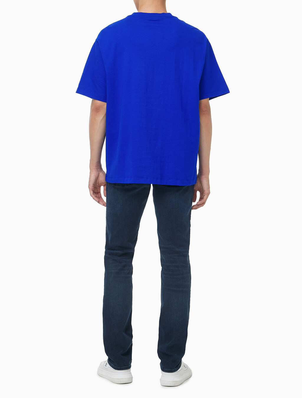 Buy 남성 릴렉스 핏 블락 그래픽 자수 반팔 티셔츠 in color blue