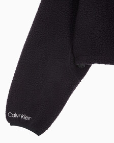 Buy 여성 릴랙스핏 쉐르파 크롭 풀오버 in color BLACK