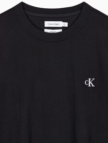Buy 남성 릴렉스핏 아카이브 로고 반팔 티셔츠 in color BLACK BEAUTY
