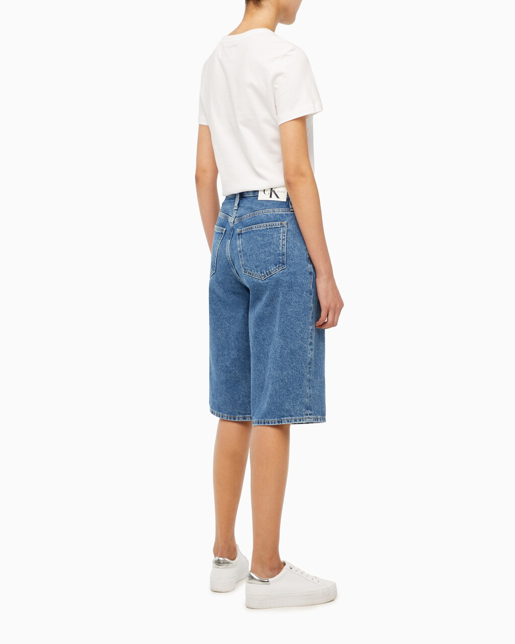 Buy 여성 롱 버뮤다 맘핏 쇼츠 in color MID BLUE BACK EMBRO