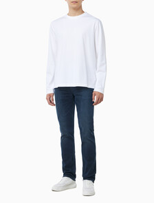 Buy 남성 릴렉스 핏 시즈널 모노그램 긴팔 티셔츠 in color BRIGHT WHITE