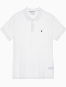 Buy 남성 슬림핏 CK 뱃지 로고 반팔 폴로 티셔츠 in color BRIGHT WHITE