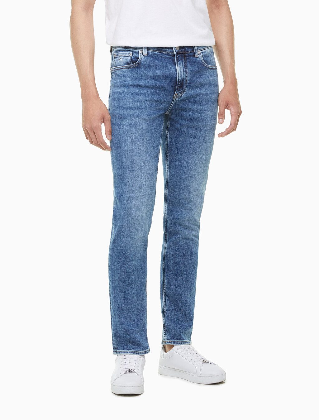 Buy 남성 미드블루 바디핏 데님 in color MID BLUE BACK EMBRO