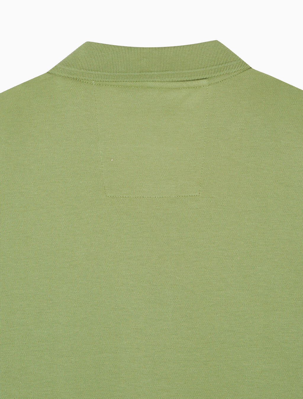 Buy 남성 슬림핏 CK 로고 뱃지  폴로 티셔츠 in color KHAKI