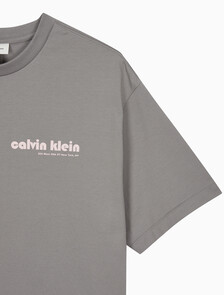 Buy 남성 릴렉스핏 바우하우스 로고 반팔 티셔츠 in color STEEPLE GRAY