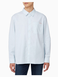Buy 남성 릴렉스핏 옥스포드 스트라이프 셔츠 in color LIGHT BLUE